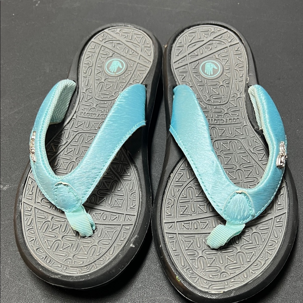 Body Glove Aqua and Silver Detail Strap